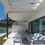 Villa Soul 17 En Santa Clara Golf, Un De Ensueno Marbella