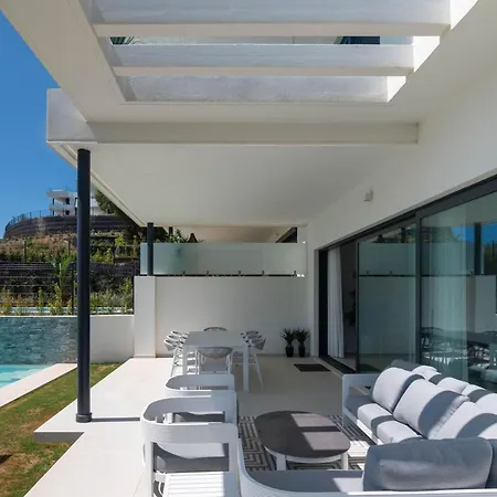 Villa Soul 17 En Santa Clara Golf, Un De Ensueño Marbella