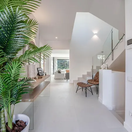 Villa Soul 17 En Santa Clara Golf, Un De Ensueño Marbella